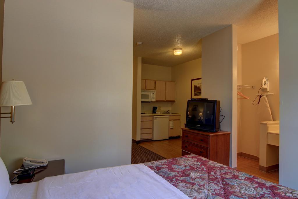 Sun Suites Of Jacksonville Room photo